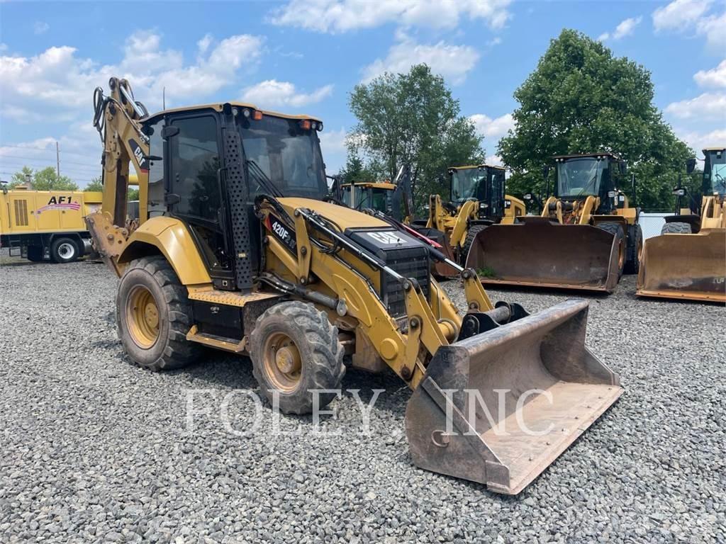 CAT 420F2IT Grävlastare