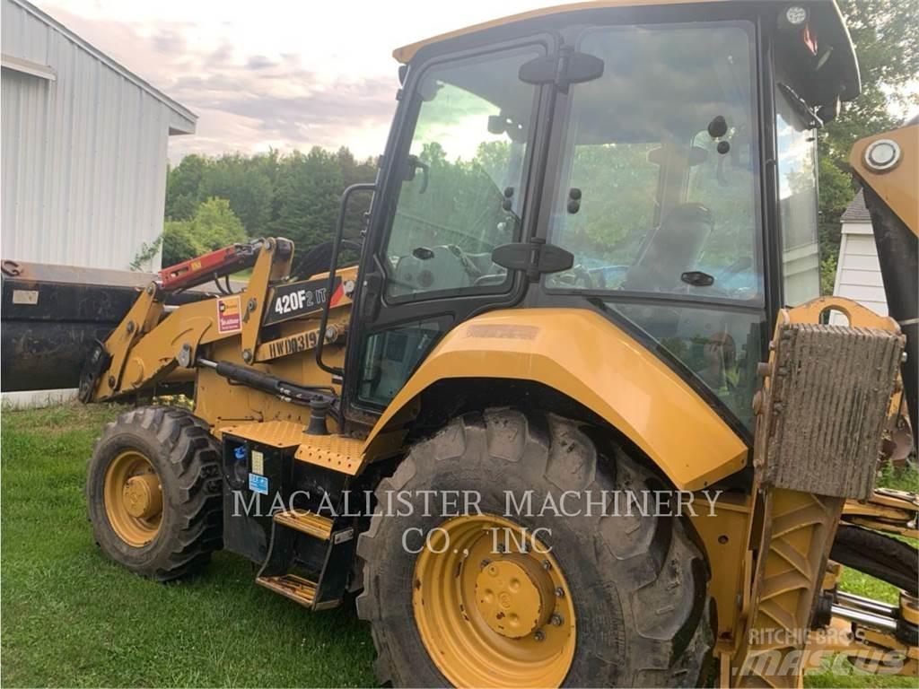 CAT 420F2IT Grävlastare