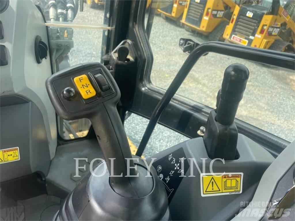 CAT 420F2IT Grävlastare