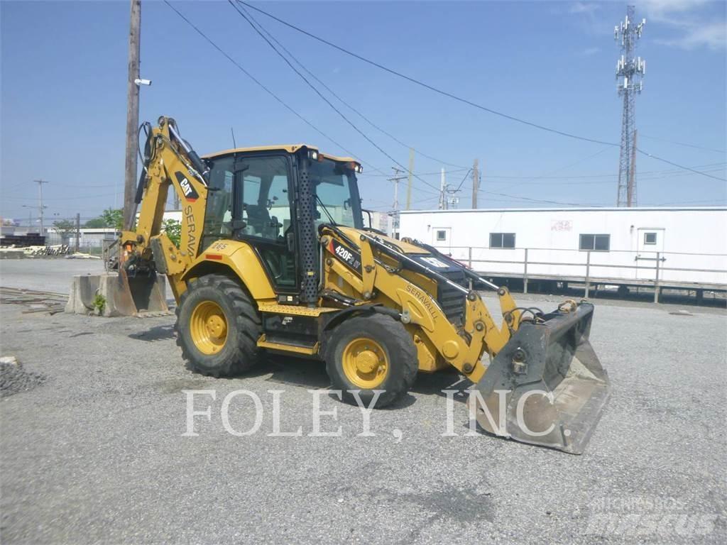 CAT 420F2IT Grävlastare