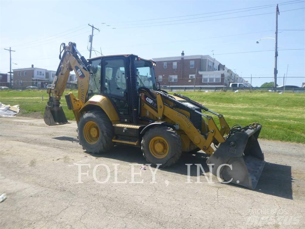 CAT 420F2IT Grävlastare