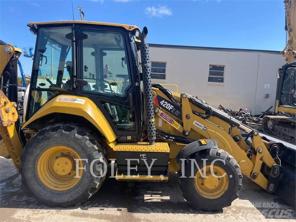 CAT 420F2IT Grävlastare