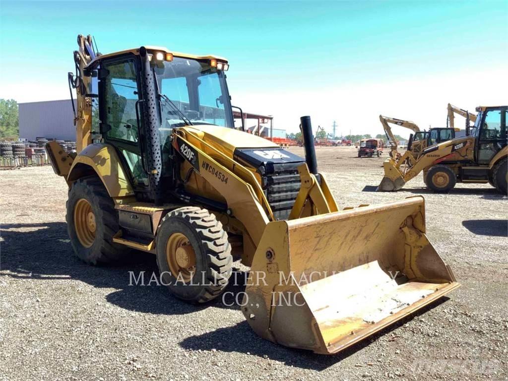 CAT 420F2ST Grävlastare