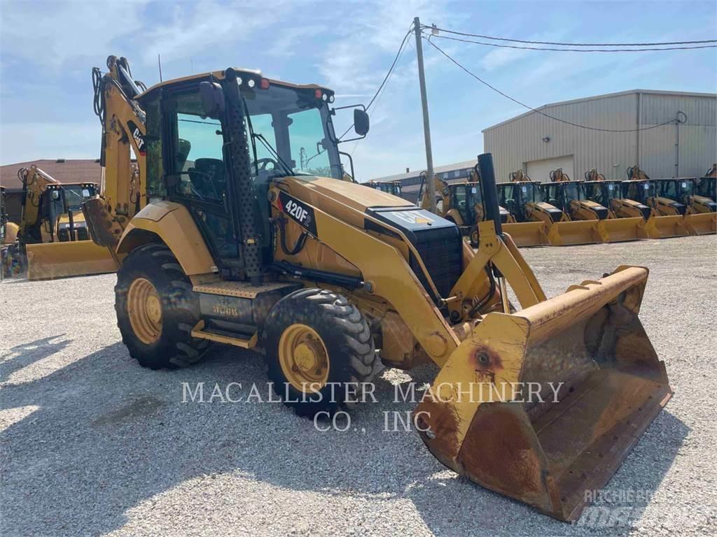 CAT 420F2ST Grävlastare