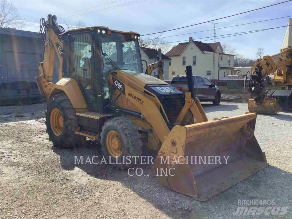 CAT 420F2ST Grävlastare