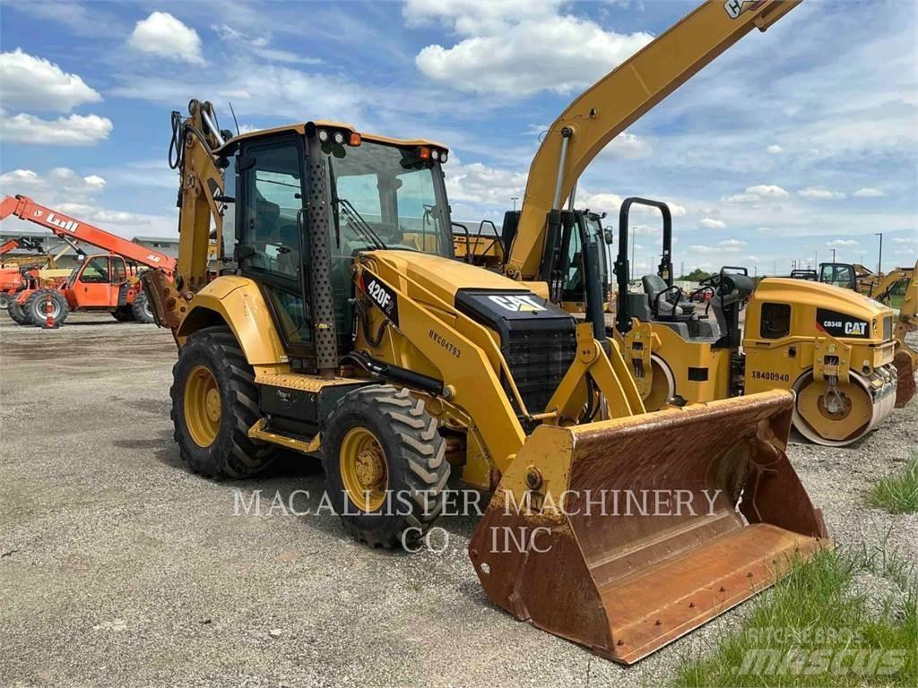 CAT 420F2ST Grävlastare