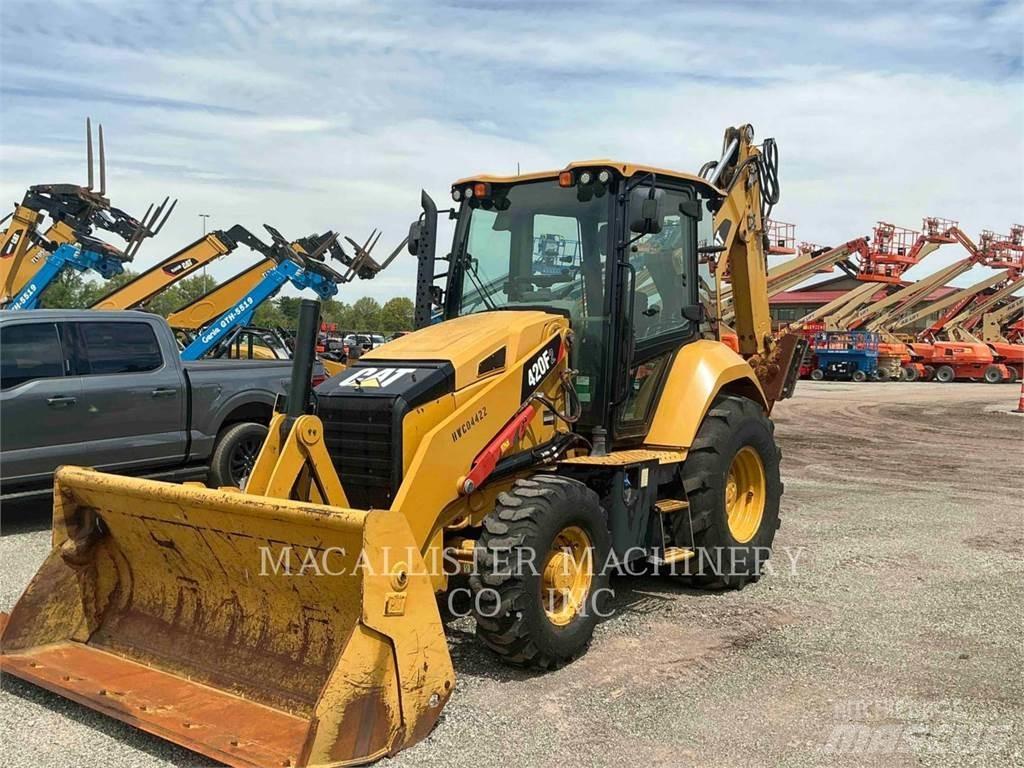CAT 420F2ST Grävlastare