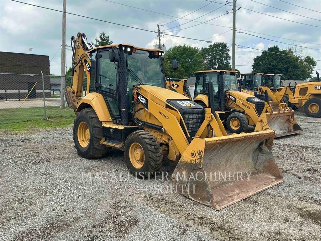 CAT 420F2ST Grävlastare