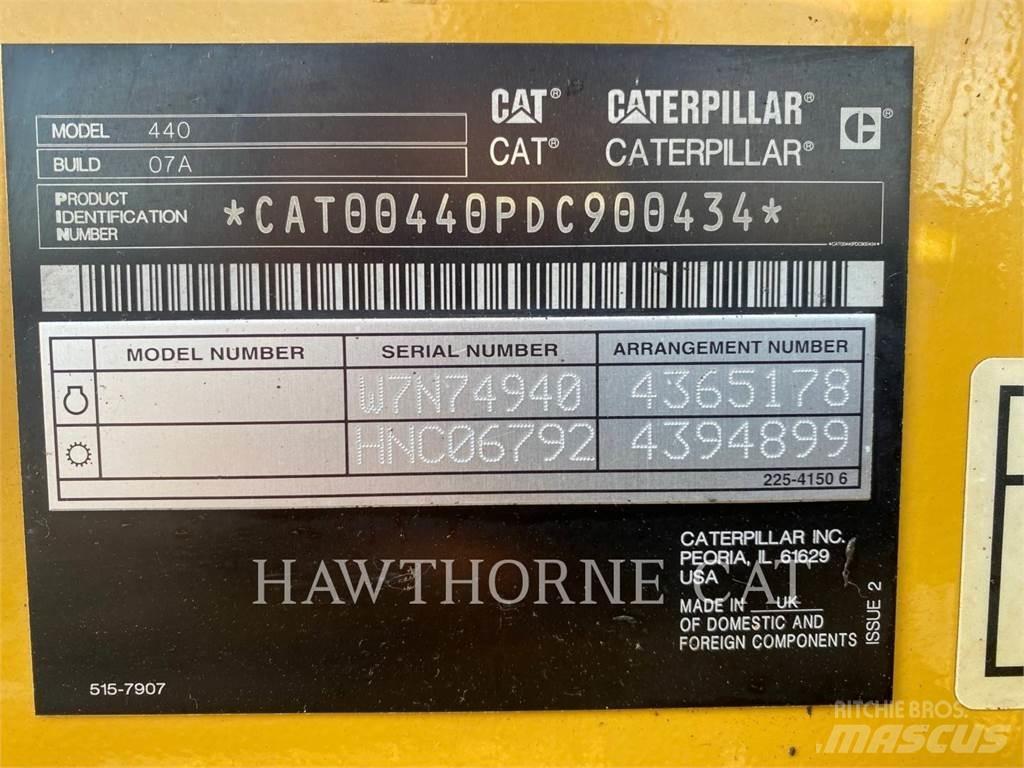 CAT 440 Grävlastare