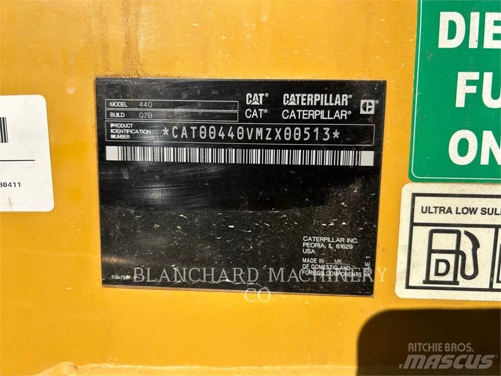 CAT 440 Grävlastare