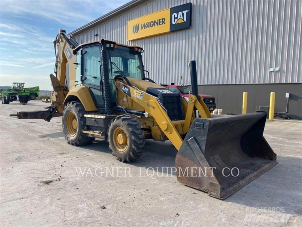 CAT 440 Grävlastare