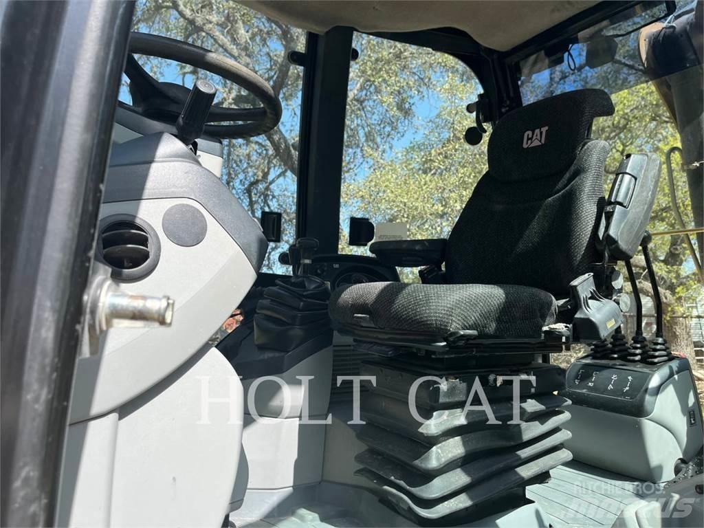 CAT 450F Grävlastare