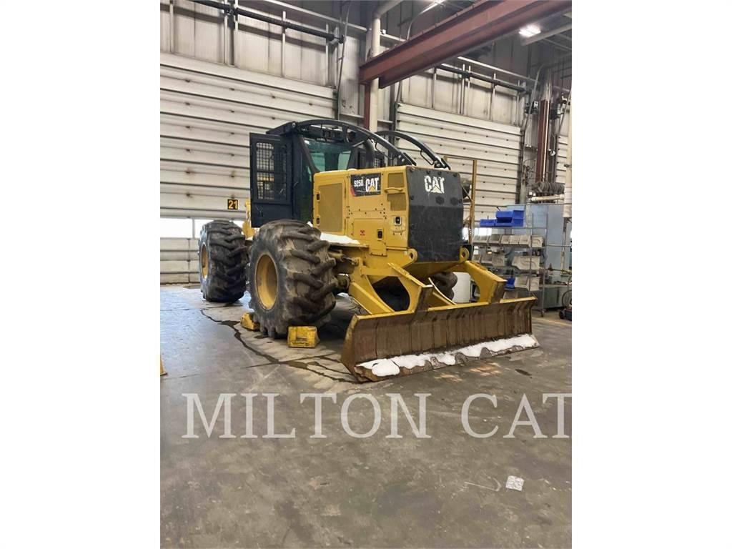 CAT 525D Lunnare