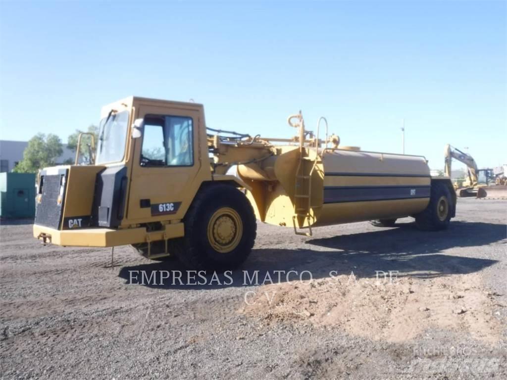 CAT 613C Vattentankbilar