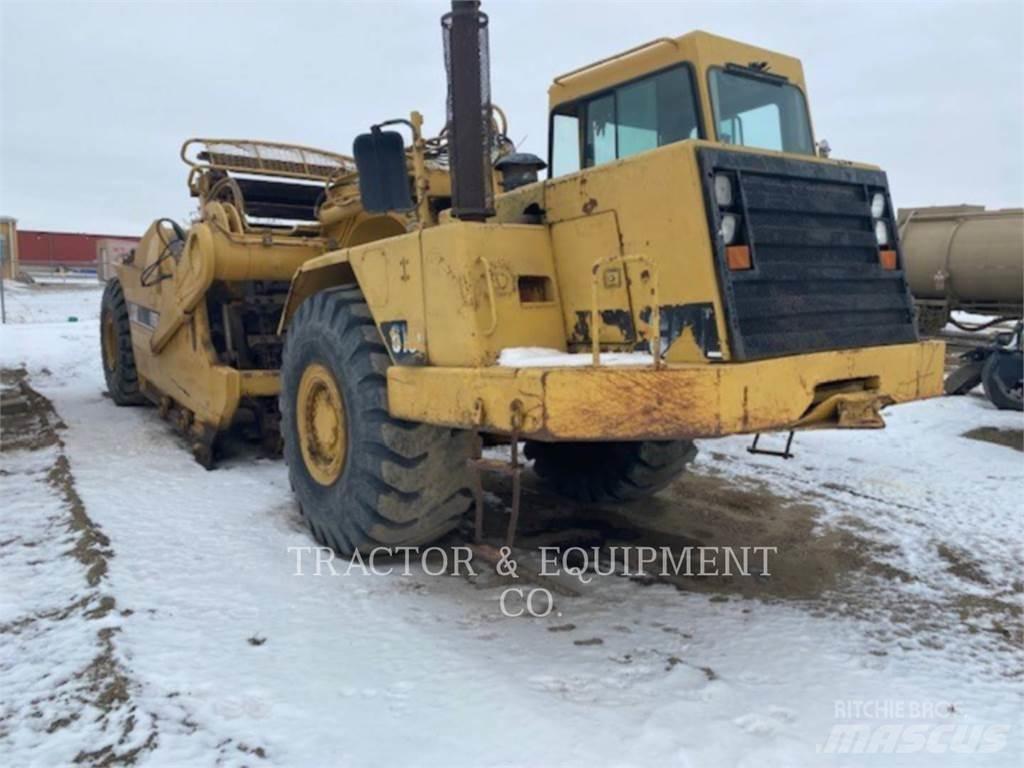 CAT 615C Schaktvagnar