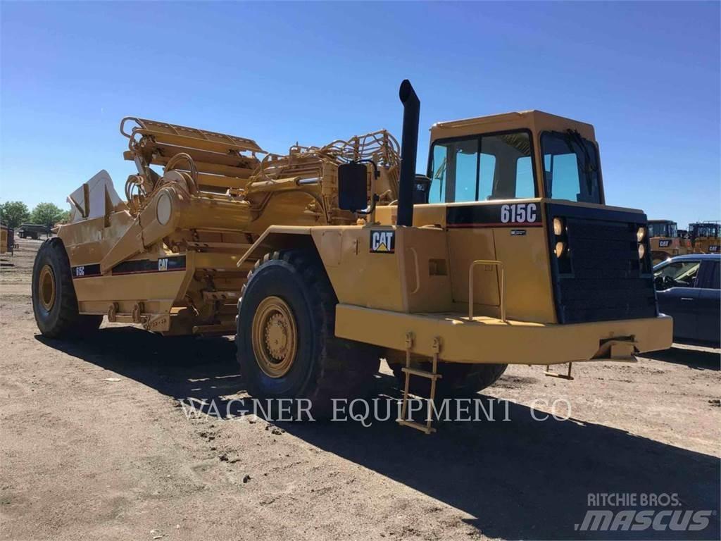 CAT 615C II Schaktvagnar