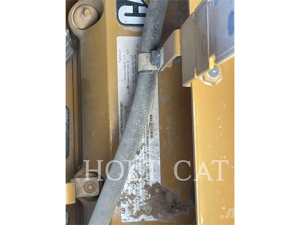 CAT 621 Schaktvagnar