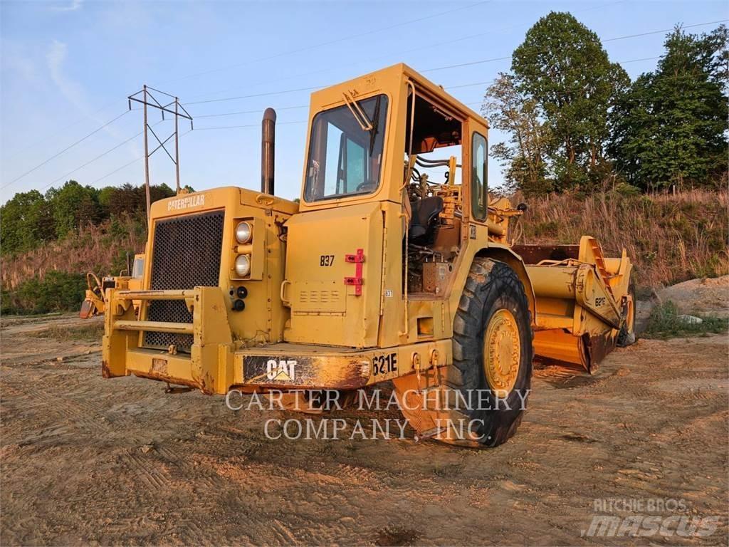 CAT 621E Schaktvagnar