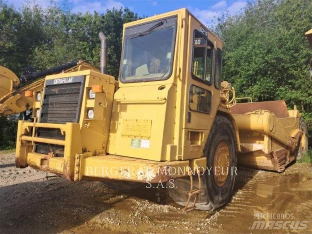 CAT 621F Schaktvagnar