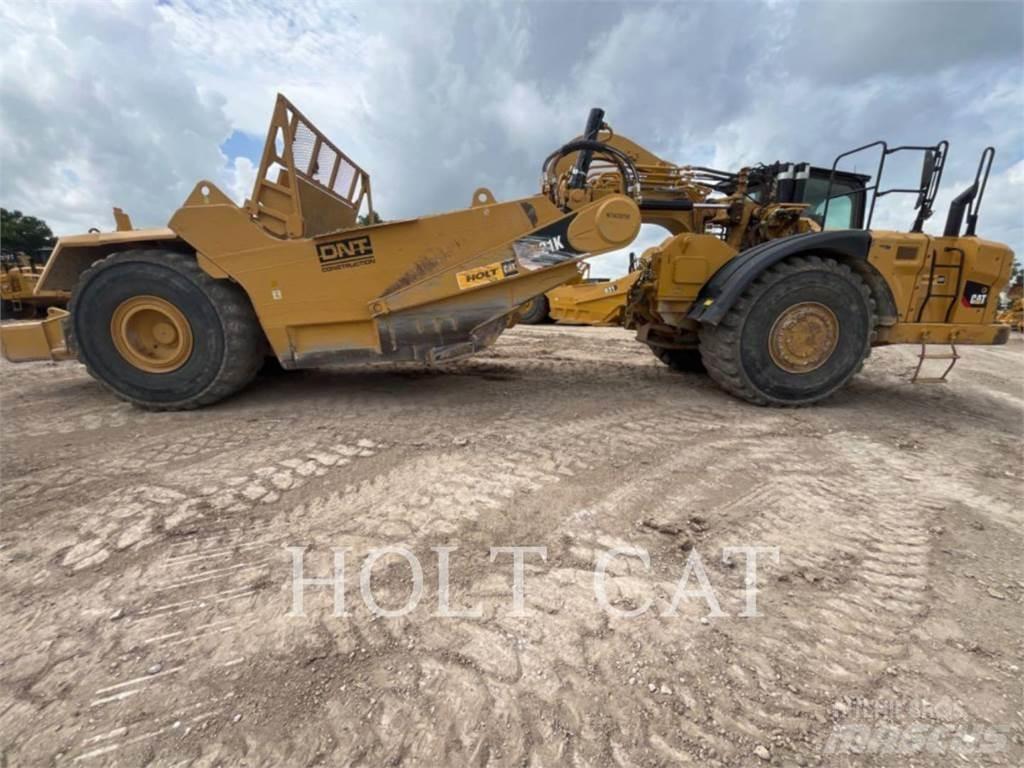 CAT 621K Schaktvagnar