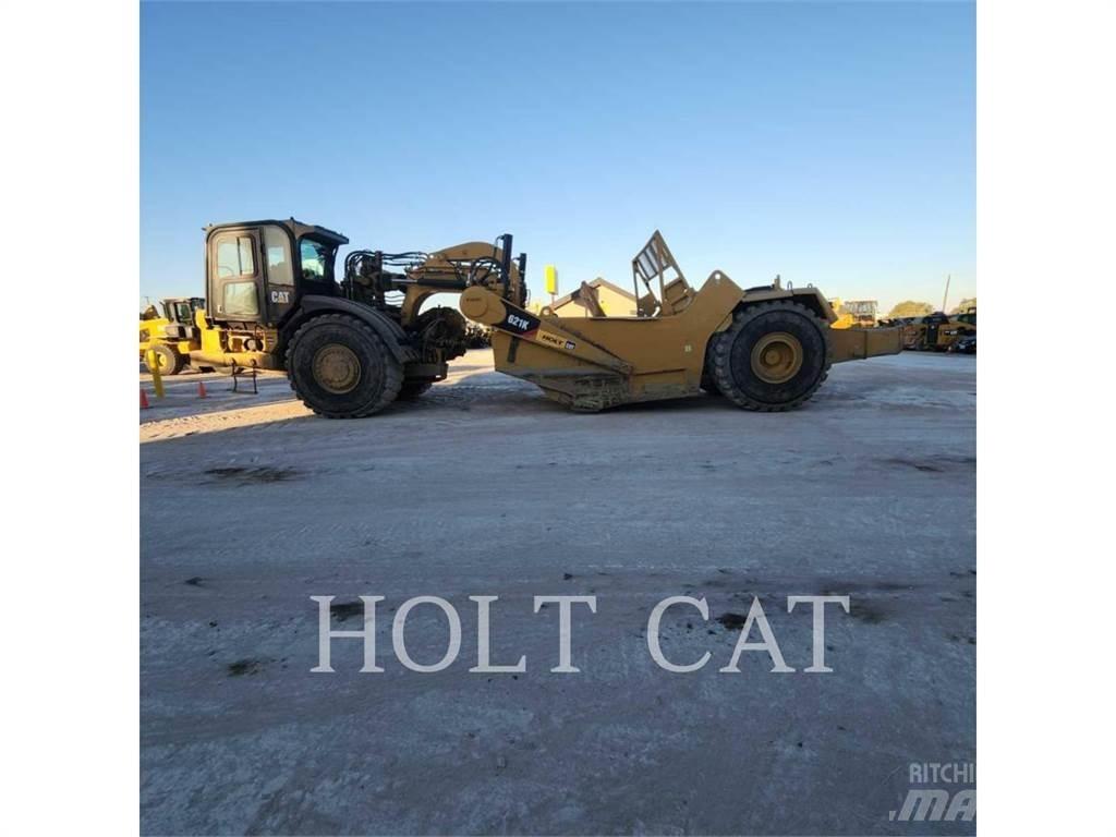 CAT 621K Schaktvagnar