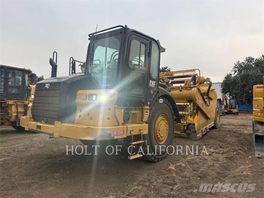 CAT 623 Schaktvagnar