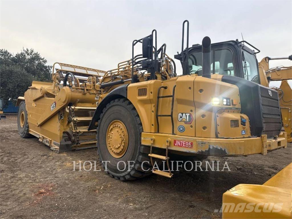 CAT 623 Schaktvagnar