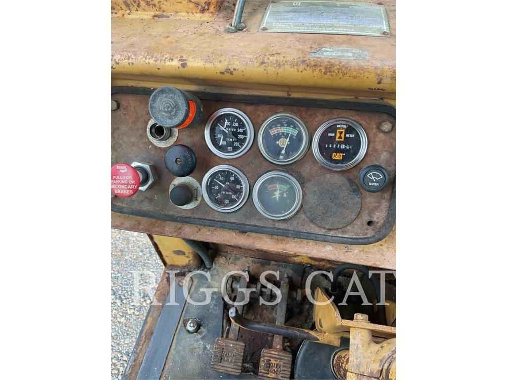 CAT 623B Schaktvagnar