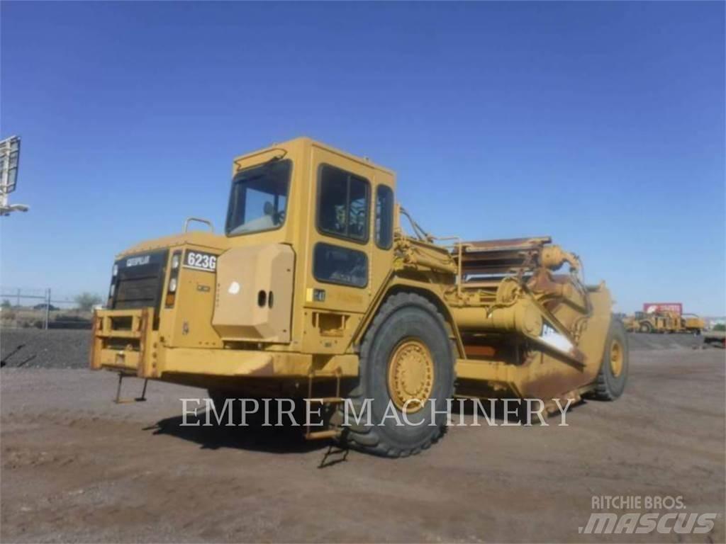 CAT 623G Schaktvagnar