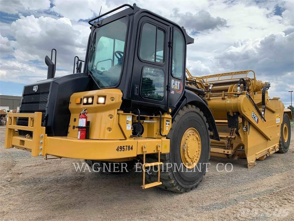 CAT 623K Schaktvagnar