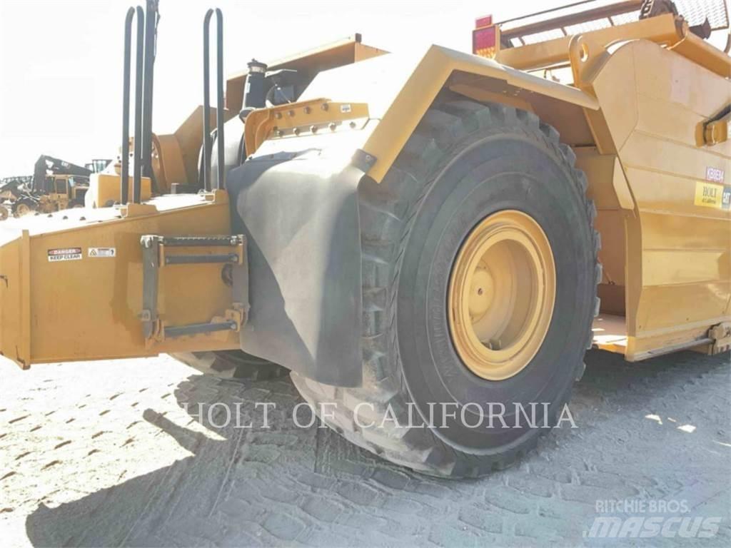 CAT 623K Schaktvagnar