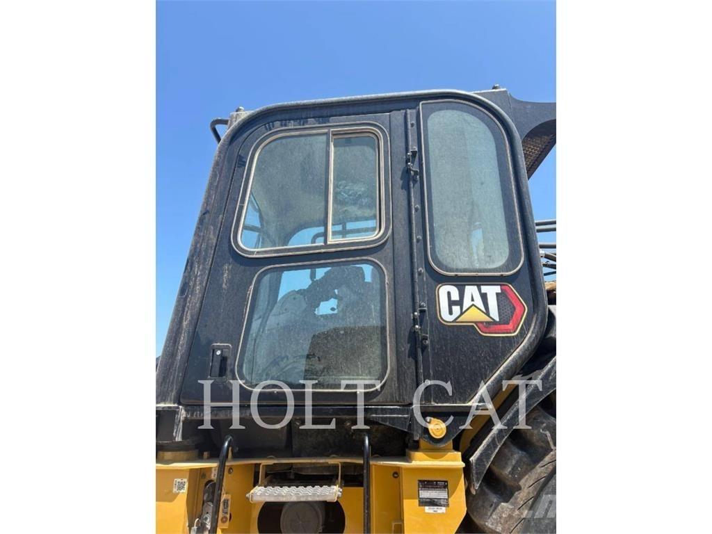 CAT 623K Schaktvagnar
