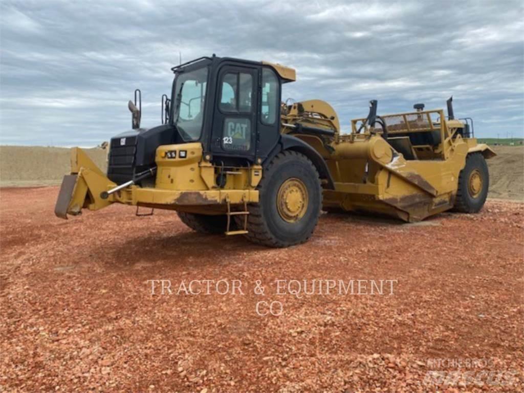 CAT 627H Schaktvagnar