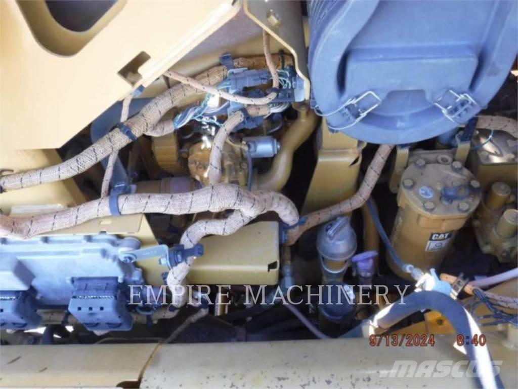 CAT 627K TR Schaktvagnar