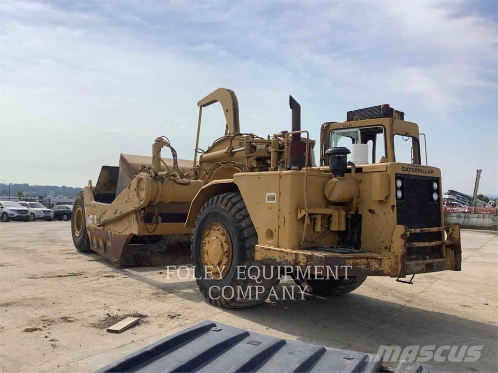 CAT 631D Schaktvagnar