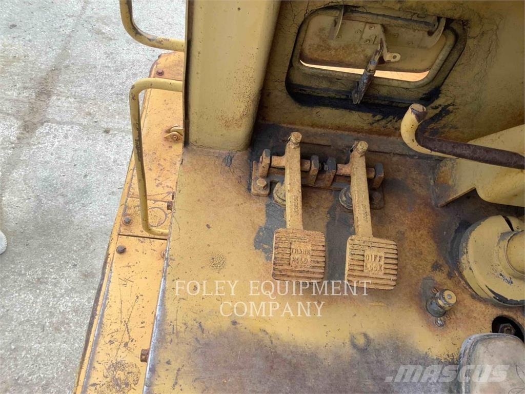 CAT 631D Schaktvagnar