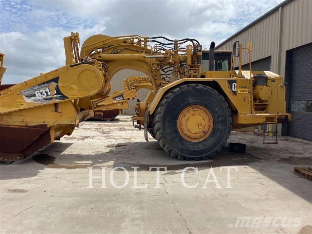 CAT 631G Schaktvagnar