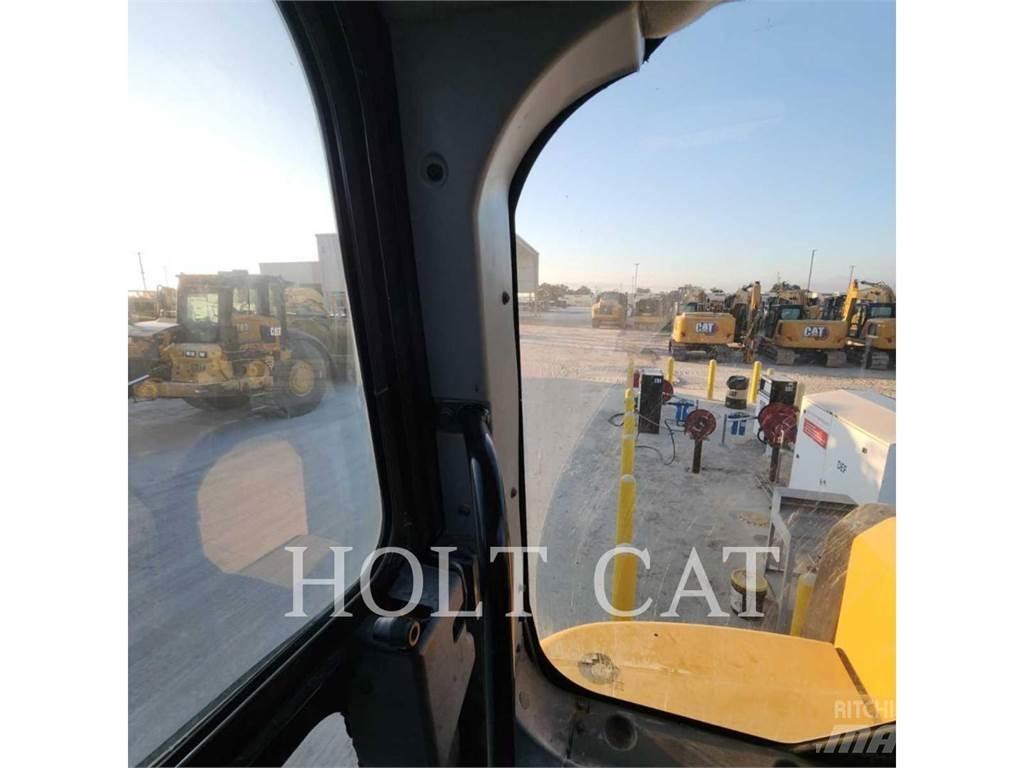 CAT 631K Schaktvagnar