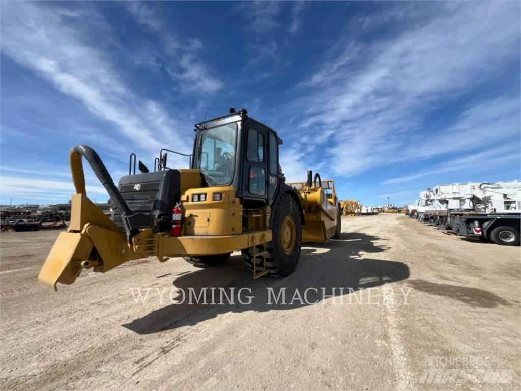 CAT 637 Schaktvagnar