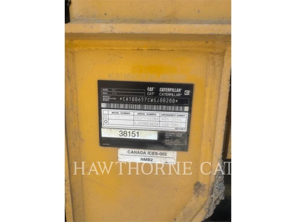 CAT 657 Schaktvagnar