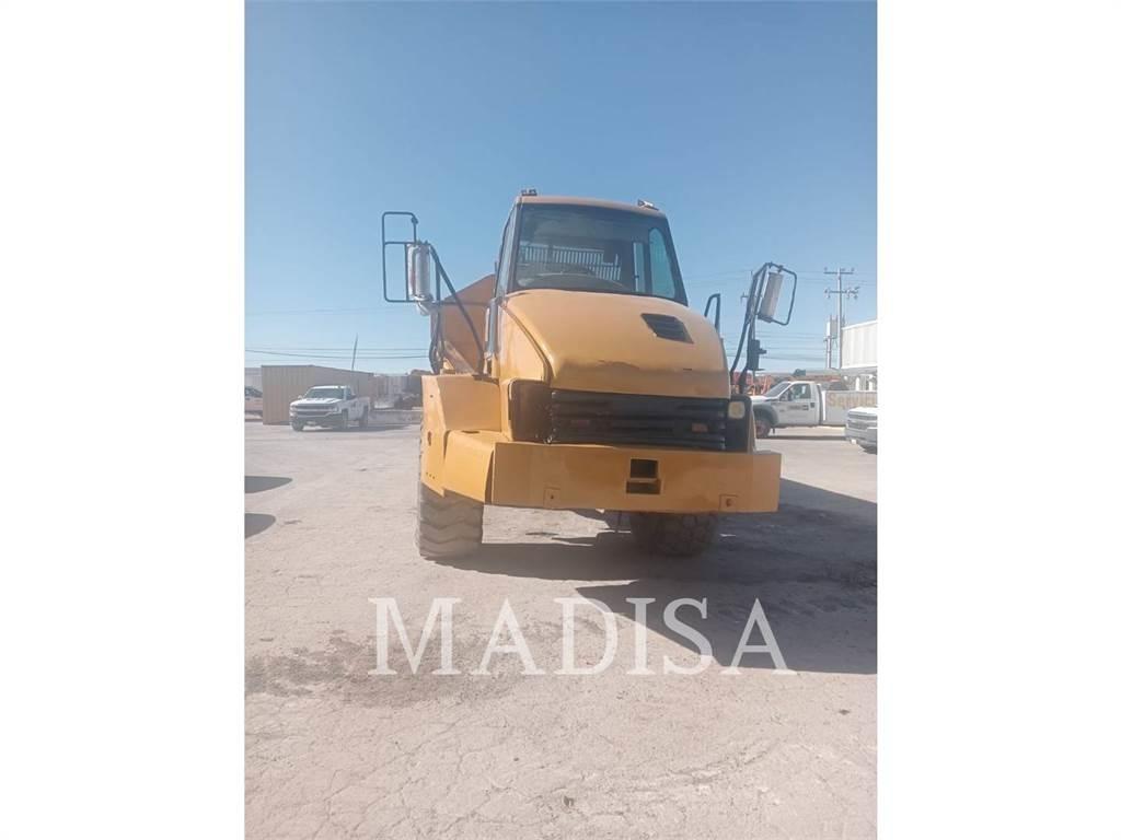 CAT 725 Midjestyrd dumper
