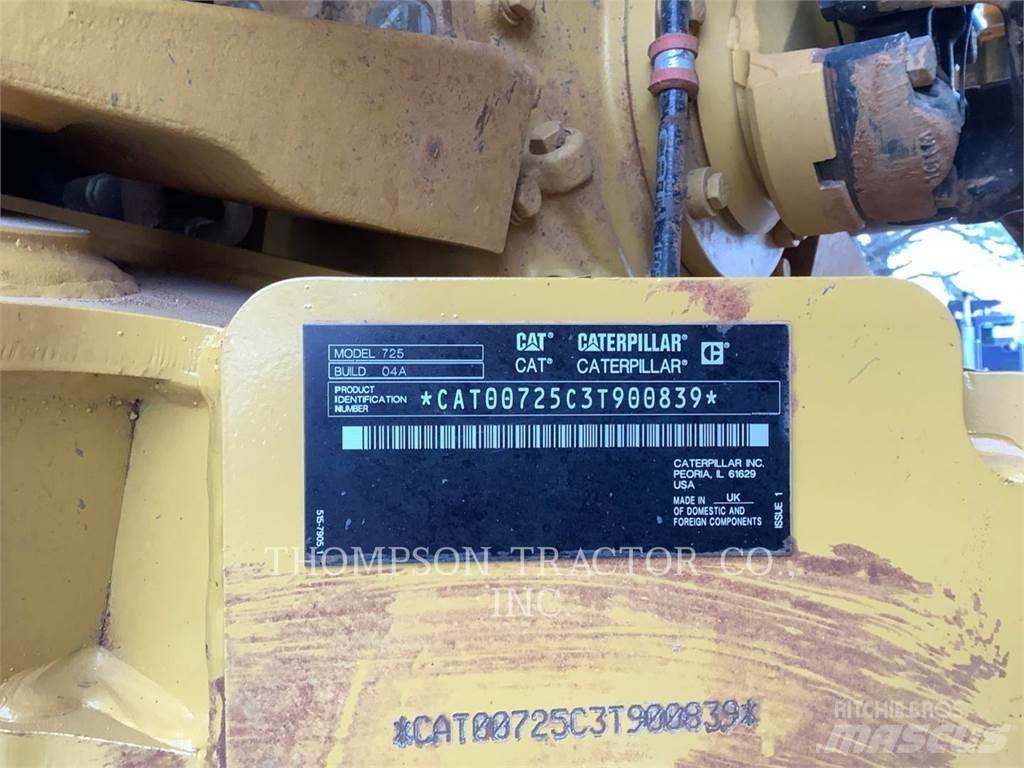 CAT 725 Midjestyrd dumper
