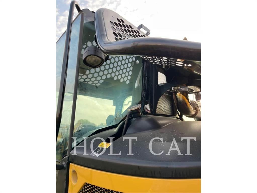 CAT 725 Midjestyrd dumper