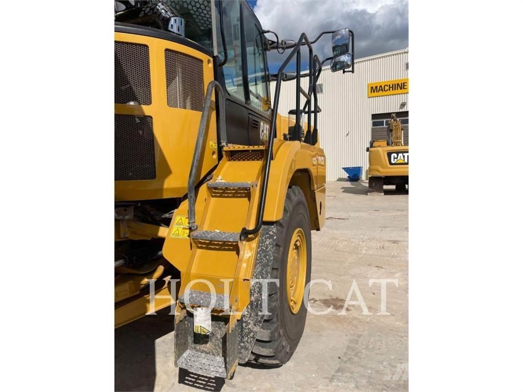 CAT 725 Midjestyrd dumper