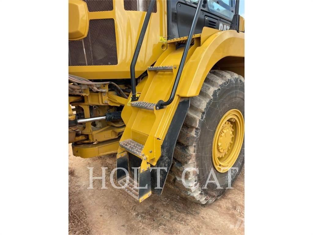 CAT 725 Midjestyrd dumper