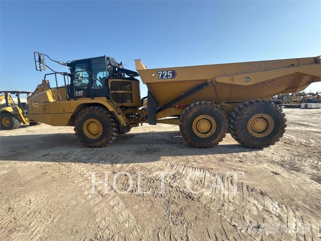 CAT 725 Midjestyrd dumper