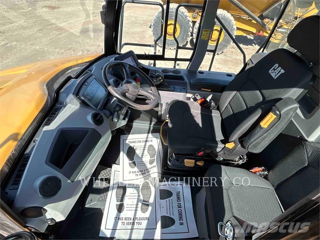 CAT 725 Midjestyrd dumper