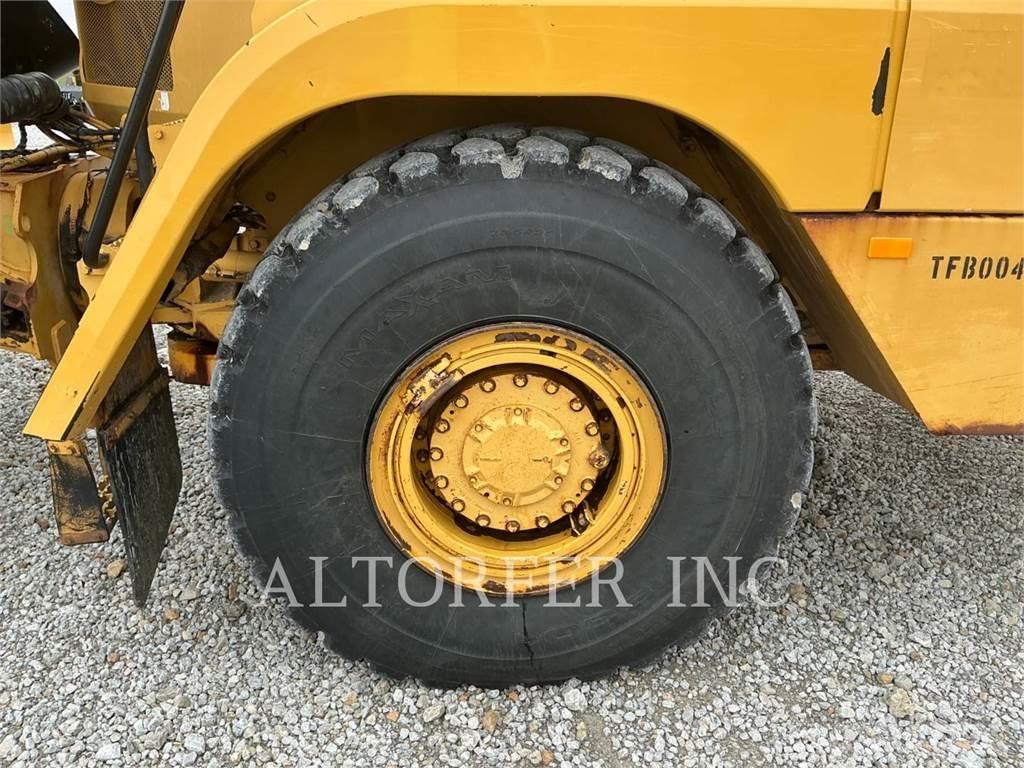 CAT 725C Midjestyrd dumper