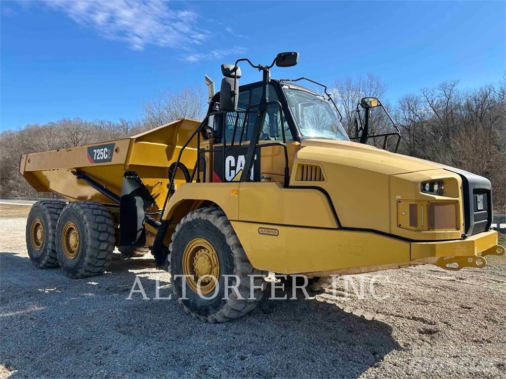 CAT 725C2 Midjestyrd dumper