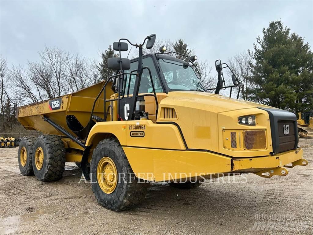 CAT 725C2 Midjestyrd dumper